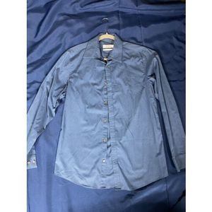 Calvin Klein Mens long sleeve slim fit non-iron Size S Blue White Stripes